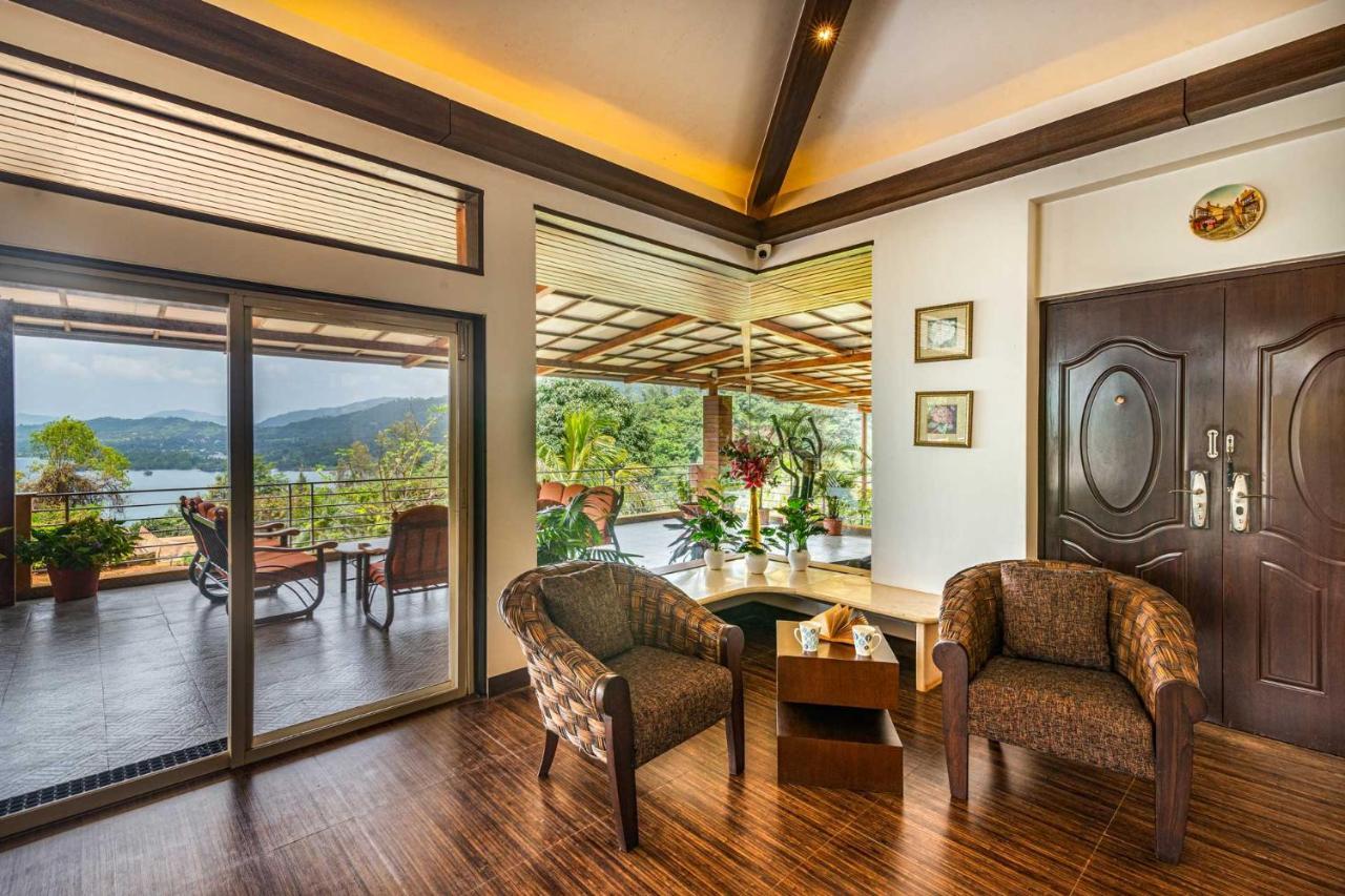 Ekam Lake House By Stayvista With Mountain & Lake Views, Outdoor Jacuzzi, Sauna, Modern Amenities & Kitchen Garden Pune Exteriör bild